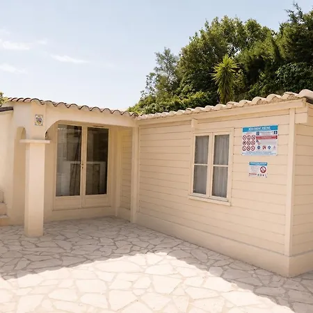 וילה Saint-raphael - With Pool & Private Parking