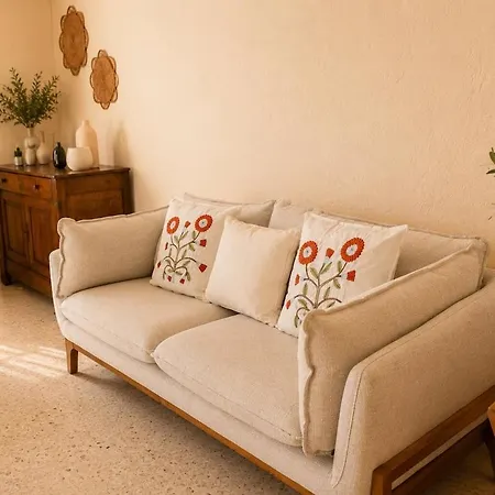 Saint-raphael - With Pool & Private Parking *