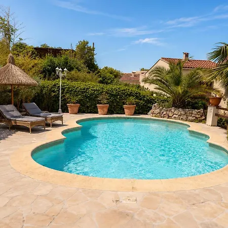 Saint-raphael - With Pool & Private Parking וילה