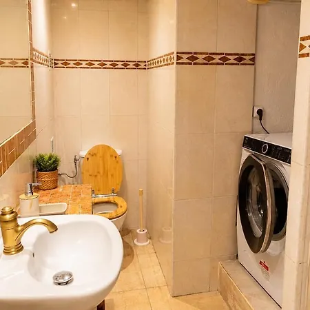 Saint-raphael - With Pool & Private Parking *